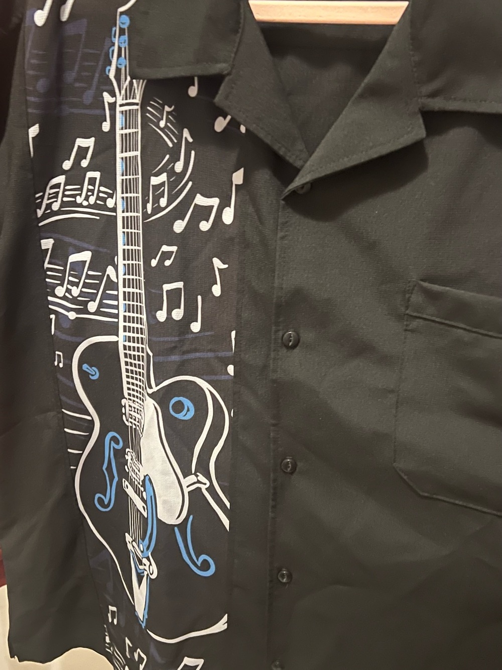 Men’s Steady brand shirt with blue guitars size XXL